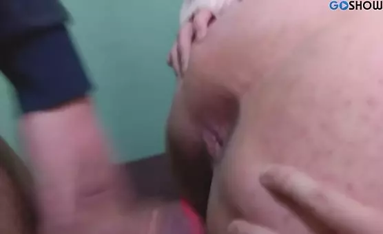 Unforeseen Encounter with a Neighbor Featuring Amateur Blowjobs and Fingering